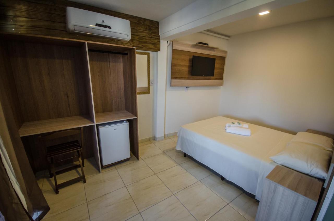 Hotel Costa Praia Picarras Exterior photo